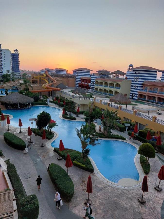 Porto Marina Resort Chalets Families Only El Alamein Exteriör bild