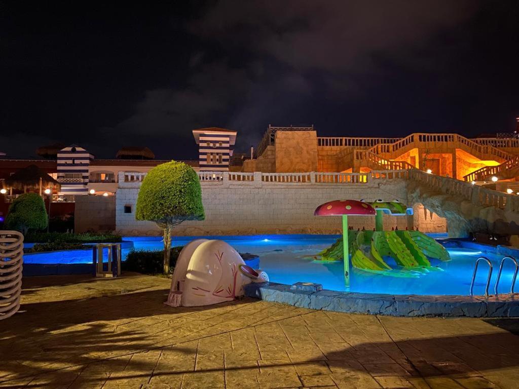 Porto Marina Resort Chalets Families Only El Alamein Exteriör bild