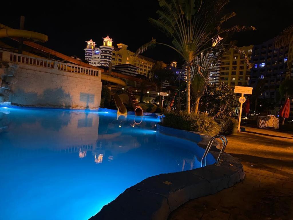 Porto Marina Resort Chalets Families Only El Alamein Exteriör bild